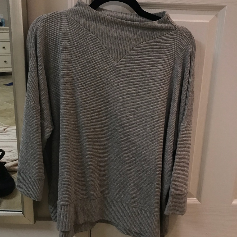 FRENCH CONNECTION SWEATER